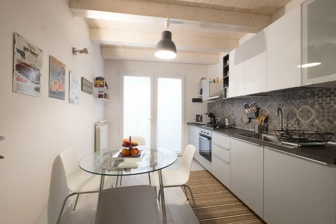 Appartamento Happy House Viareggio 0*,  Italia